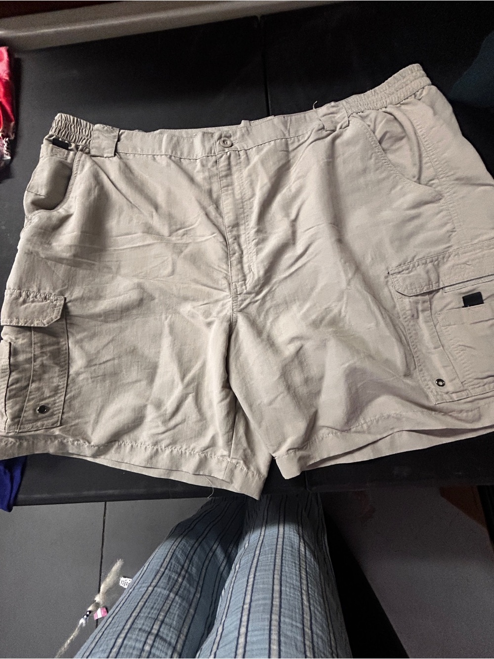 Men's Beige Cargo Shorts - Relaxed Fit size 50 - Picture 5 of 7